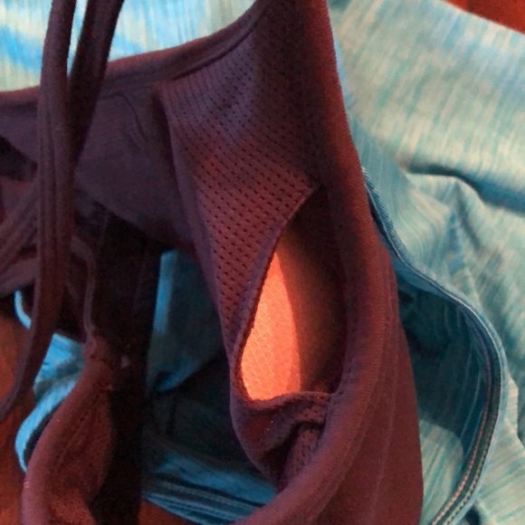 Athleta cross back removable padded bra insert with attached athletic tank top - Picture 9 of 12